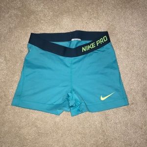 NIKE PRO shorts